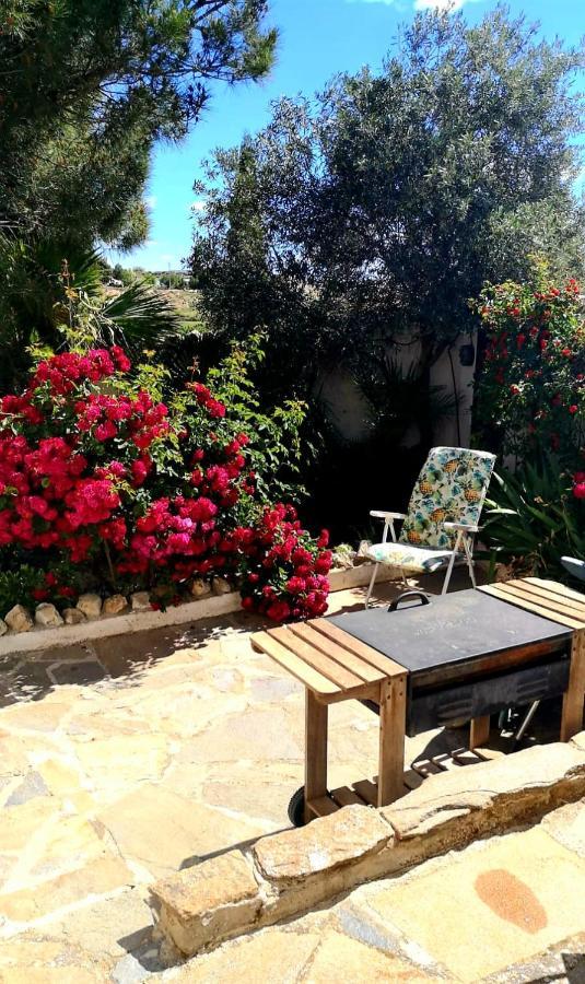 Cortijo Paraiso Charcon Higuera Exteriér fotografie