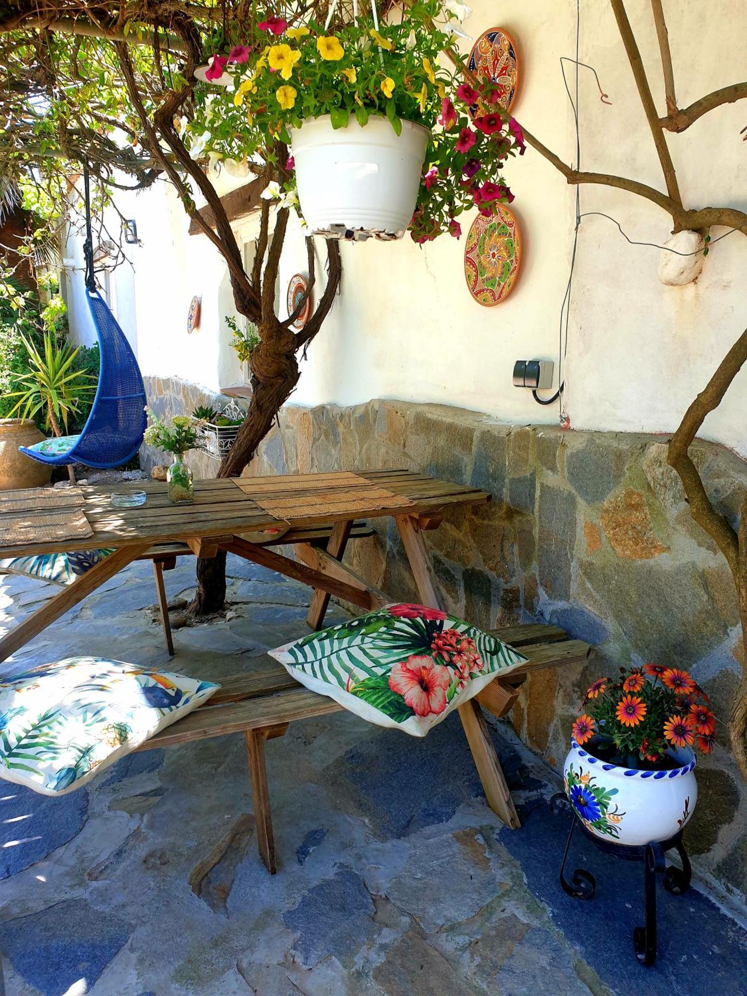 Cortijo Paraiso Charcon Higuera Pokoj fotografie